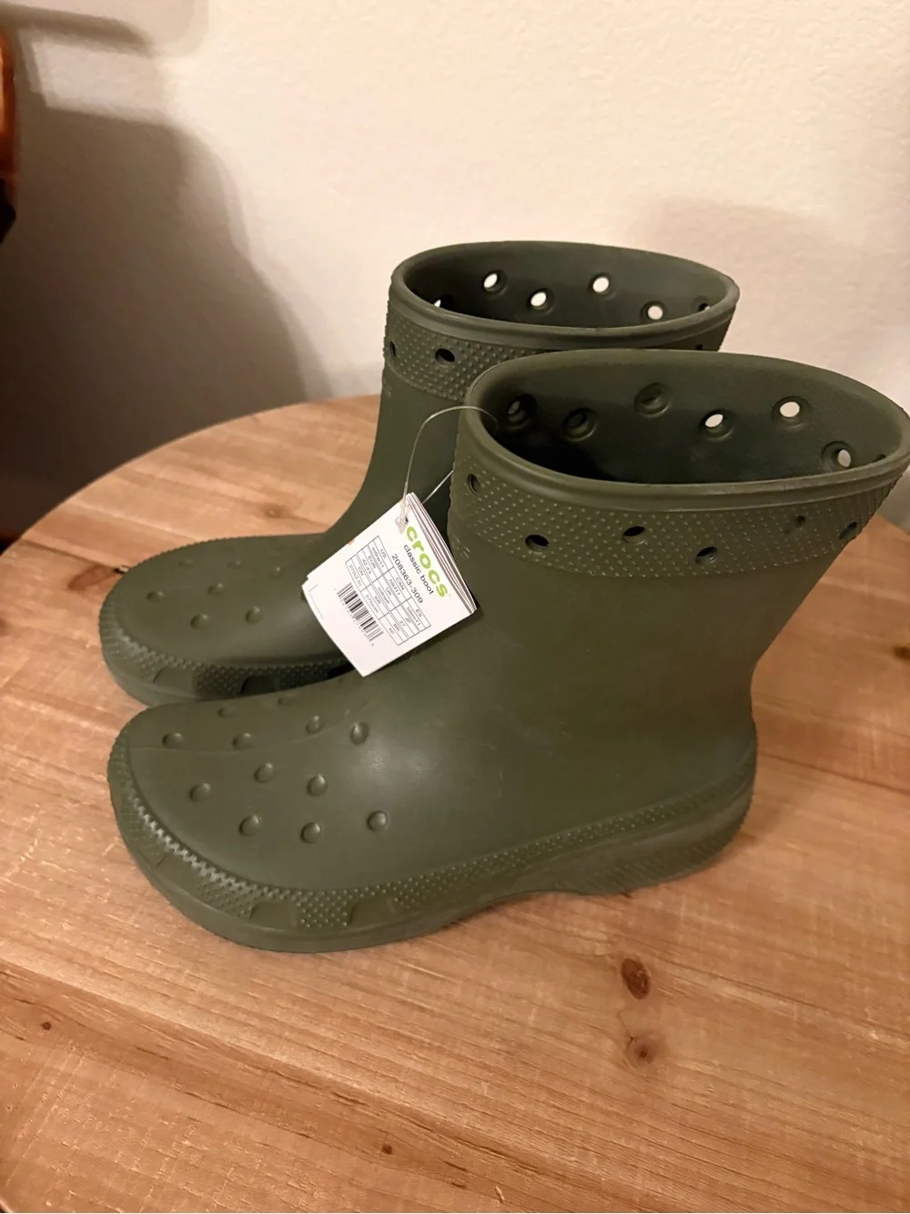 Crocs Women's Olive Green Rain Boots Size 11